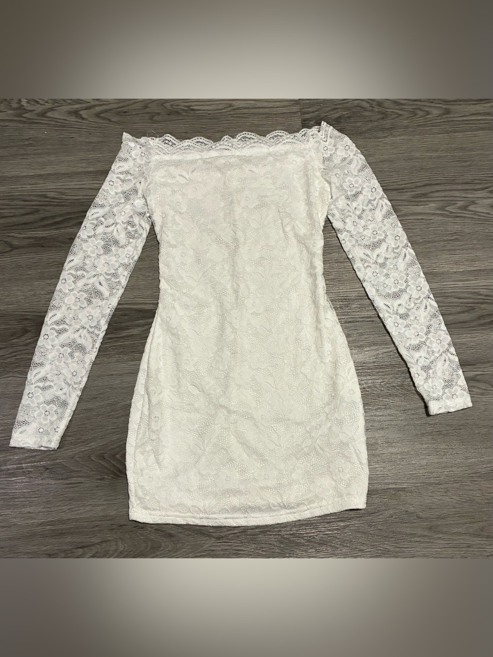 SHEIN Women’s Petite PXS White Lace Off Shoulder Long Sleeve Bodycon Mini